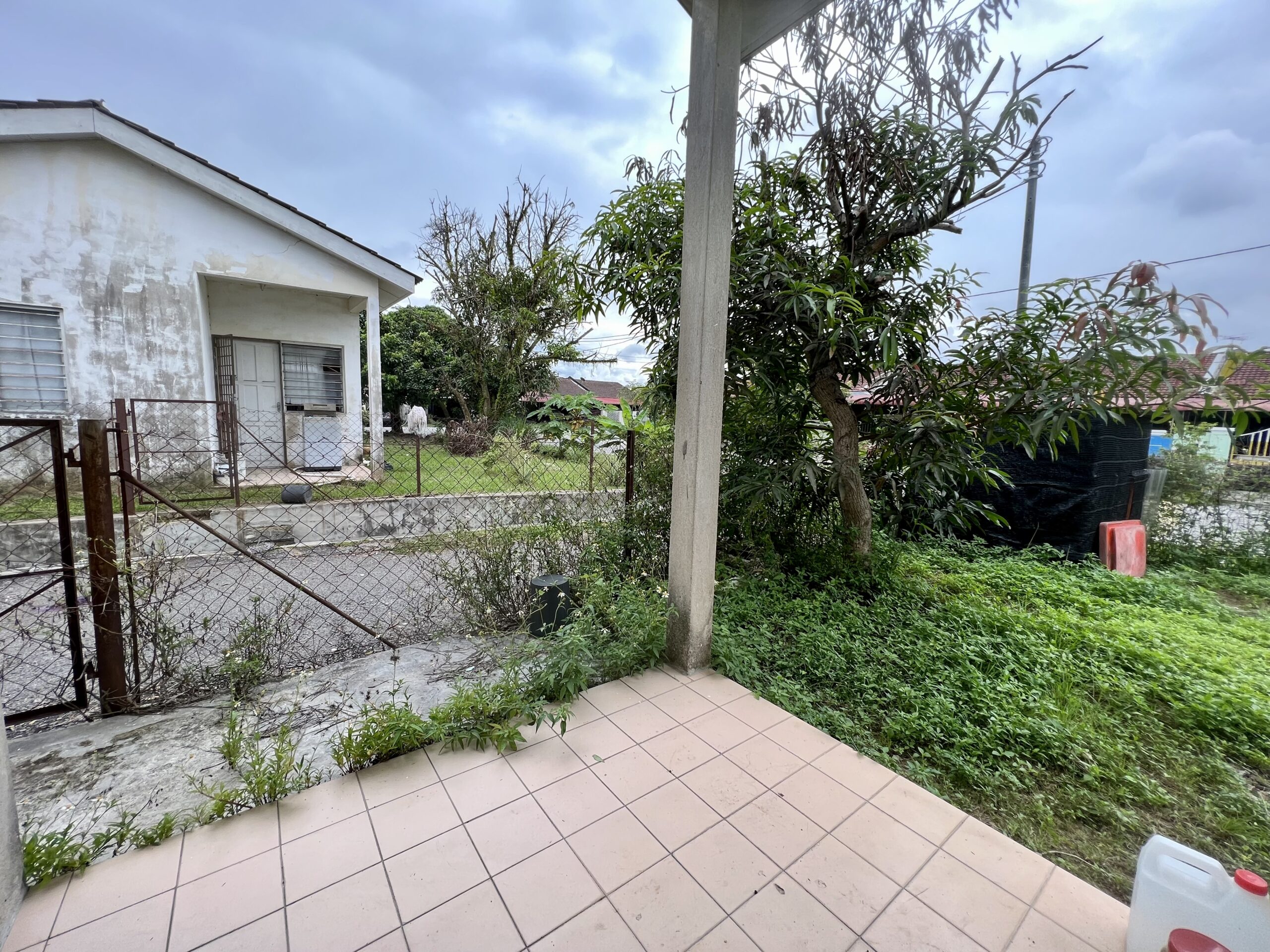 1F7CC465-8518-4C2E-9BF3-AC1C0DAD2618-scaled