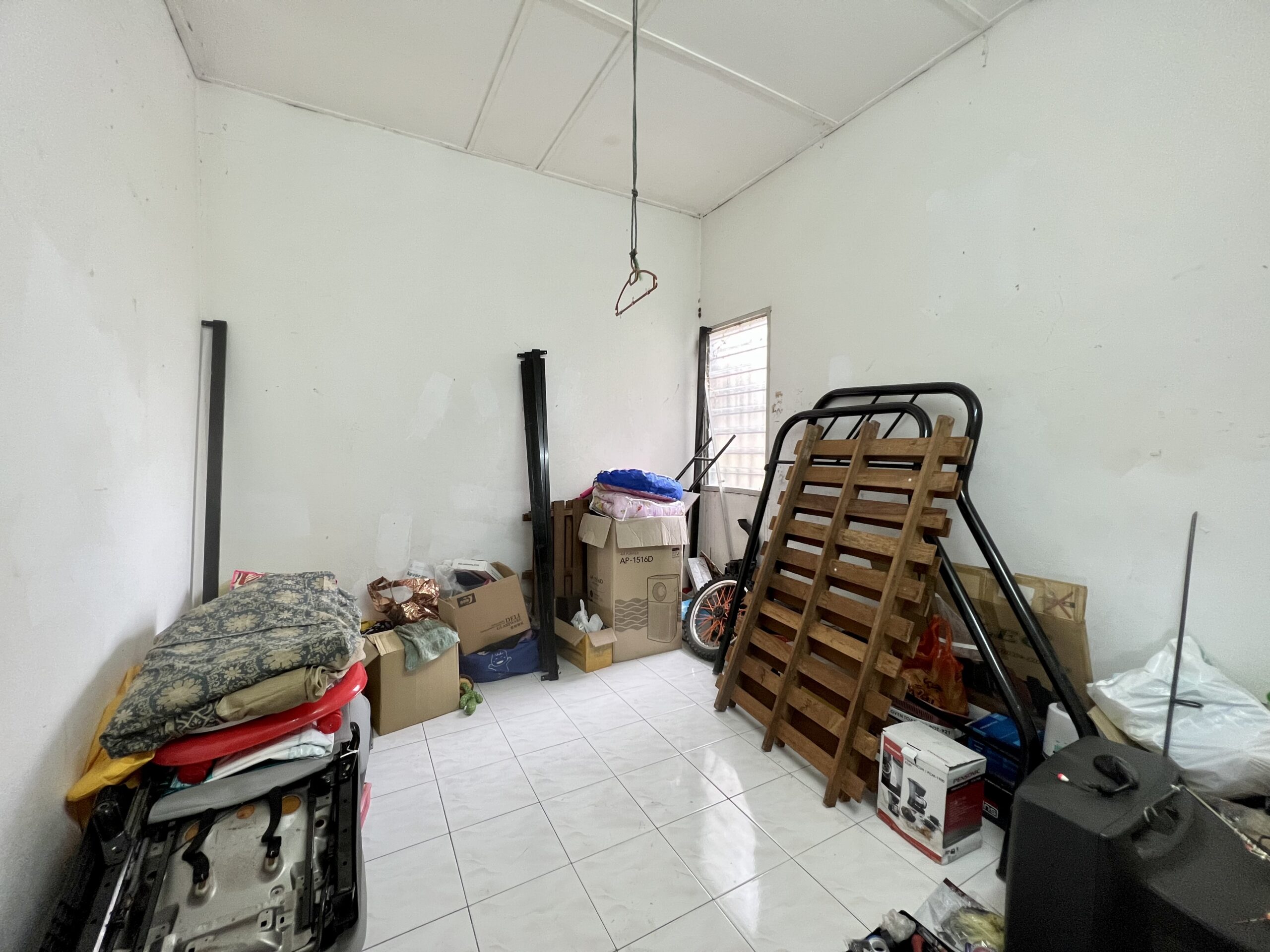 D8E2F375-7D0D-400A-9B3F-FBF423D586CF-scaled