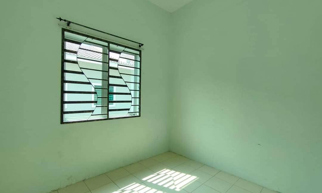 RUMAH TERES FREEHOLD DI KUALA KANGSAR UNTUK DIJUAL!! 10