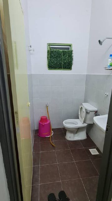 00c8942e-464e-4168-9e0a-4d90227b3d4c