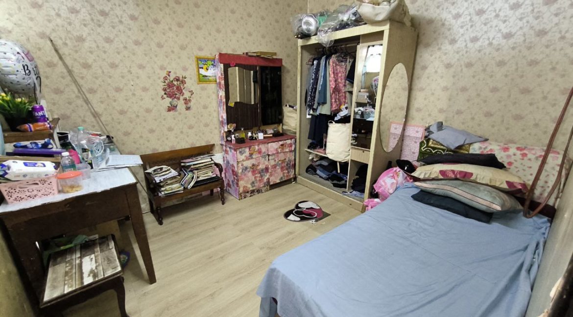 62b0521f-1bb0-45bf-a036-a6c46f58f96d