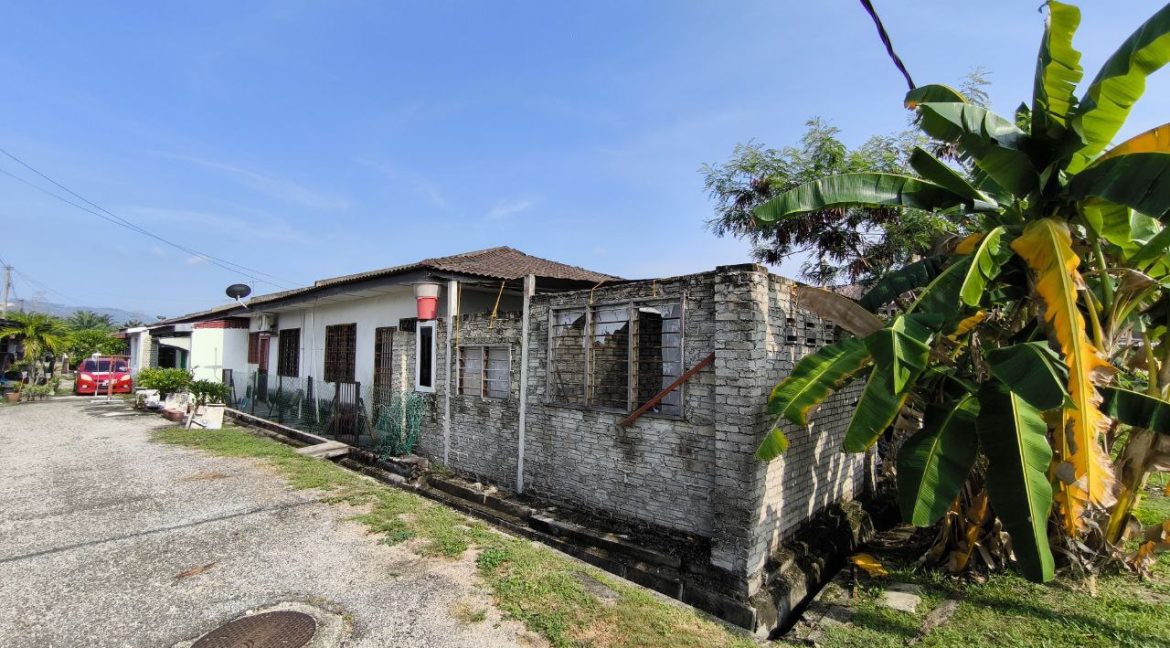 b4f734a4-e08b-493f-875f-3ebd88de9af7