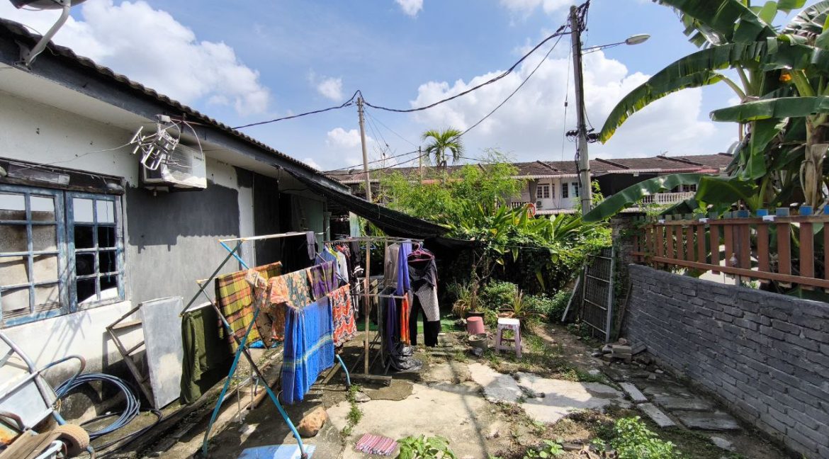 b7eaaaa2-b447-4cf4-9a96-b3e4582c4b96