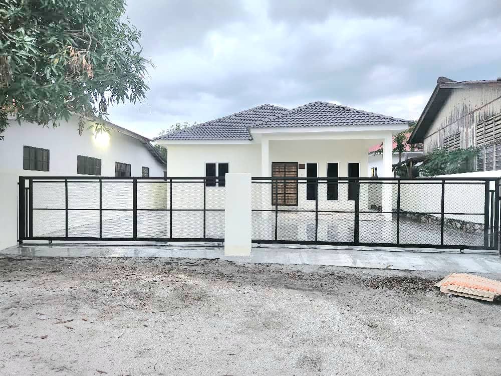 Rumah Lot Banglo Setingkat Di Batu Gajah Untuk Dijual RM350K